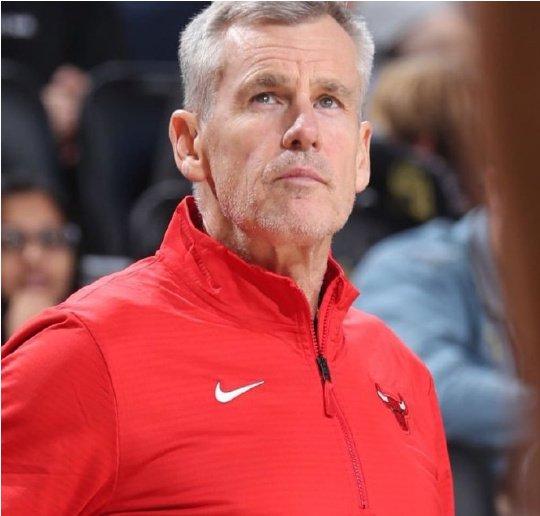 公牛遭遇失利,主帅呼吁球队保持信心的简单介绍 公牛遭遇失利,主帅呼吁球队保持信心的简单介绍