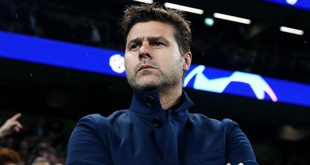 法兰克福球队内部危机不断,主帅面临考验 法兰克福球队内部危机不断,主帅面临考验