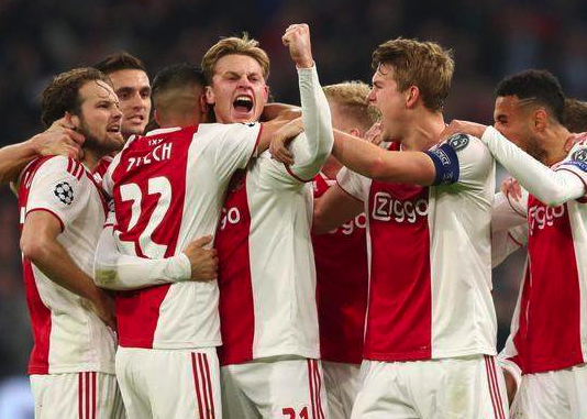 阿贾克斯与多特蒙德大战引发关注的简单介绍