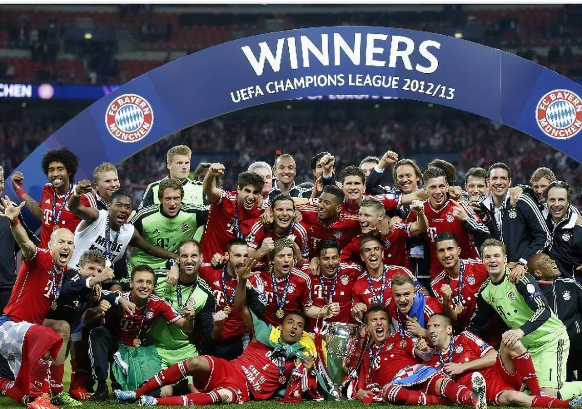 包含纽伦堡在主场力克奥格斯堡,取得胜利的词条 包含纽伦堡在主场力克奥格斯堡,取得胜利的词条