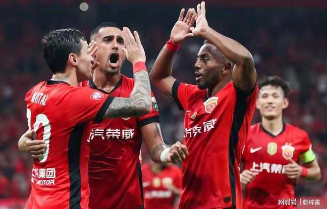 冲刺季后赛，球队再次获得胜利