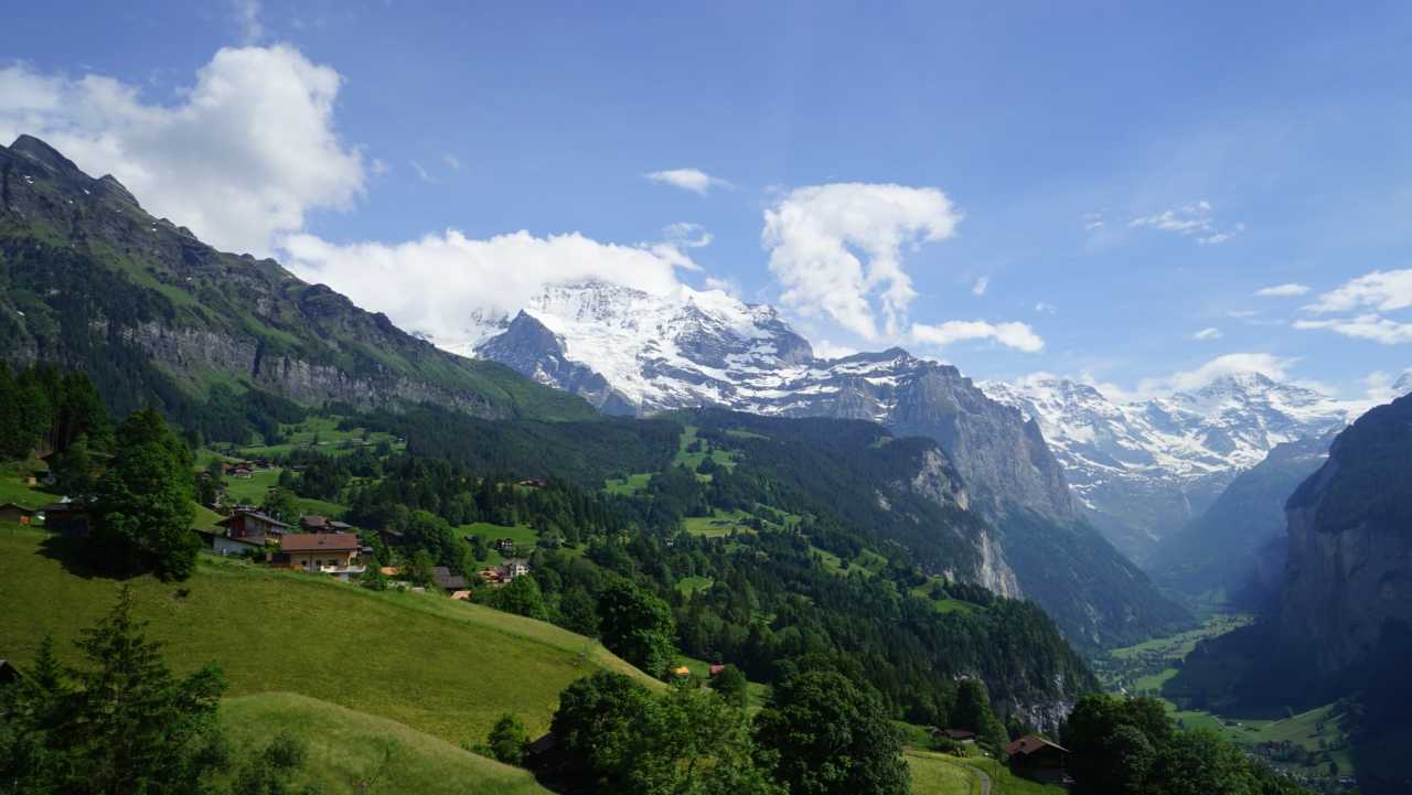 瑞士完胜里昂，格纳布里三分雨点燃全场的简单介绍
