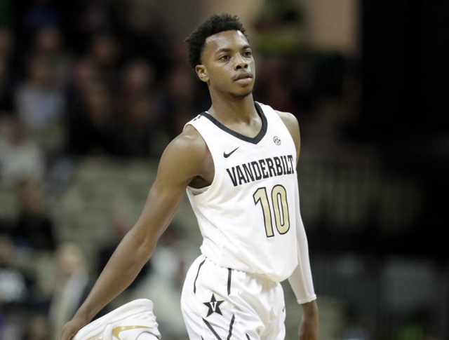 包含骑士队球员间矛盾曝光，主帅敲定调停方案的词条