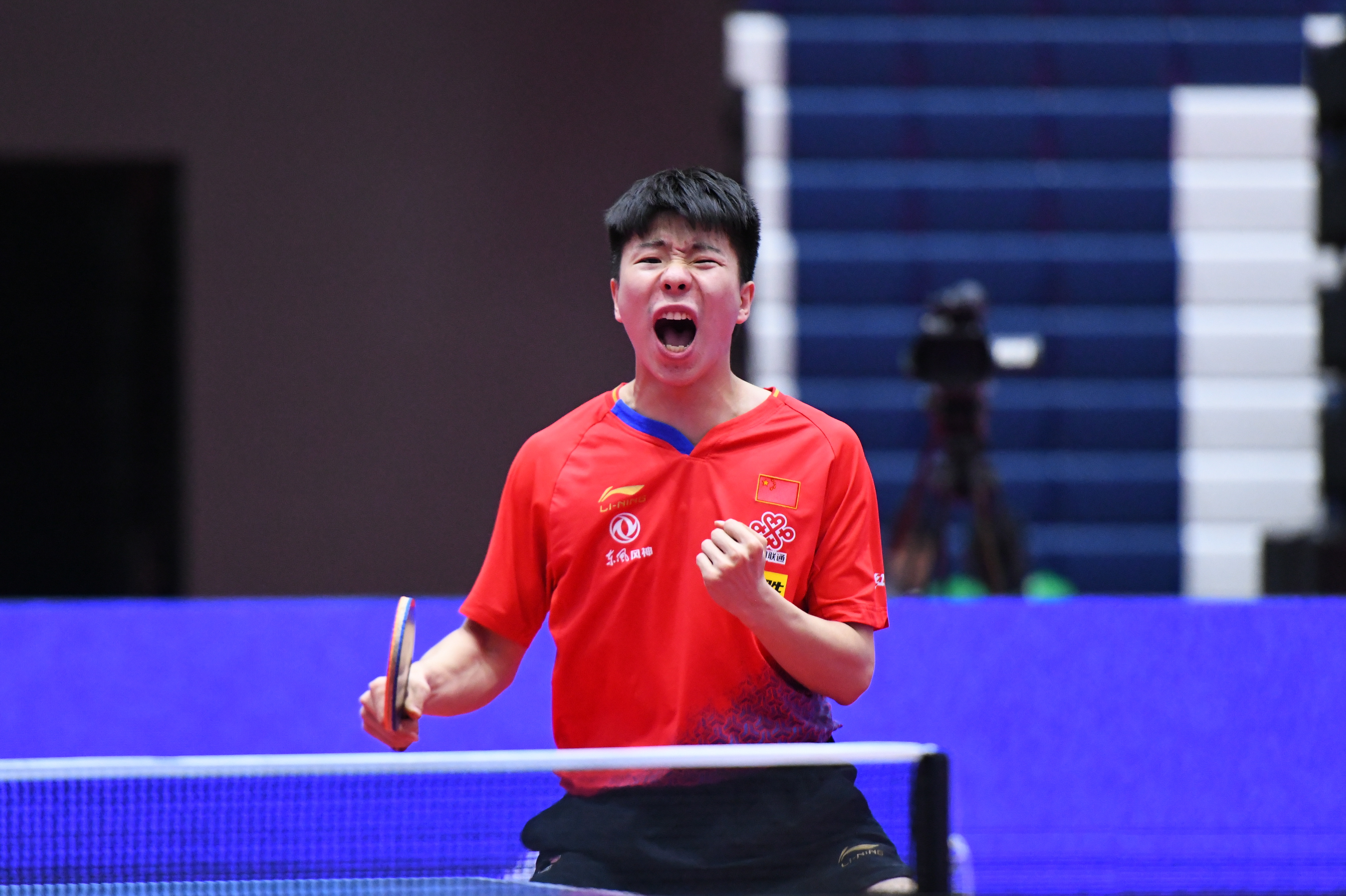 中国队鏖战日本队,黄鸭组合高光表现的简单介绍 中国队鏖战日本队,黄鸭组合高光表现的简单介绍