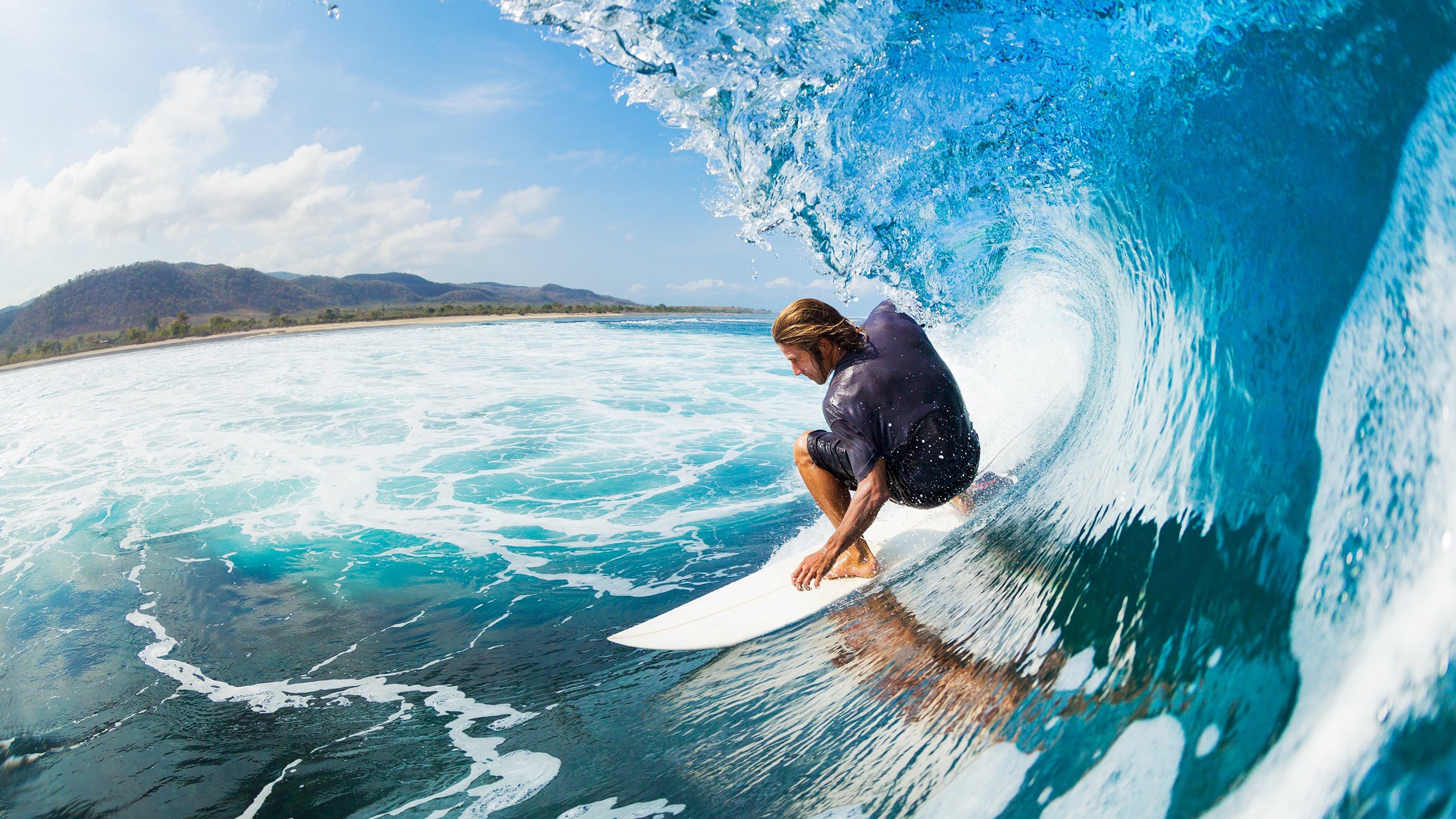 库里末节狂飙定乾坤，广东队惊魂险胜魔术