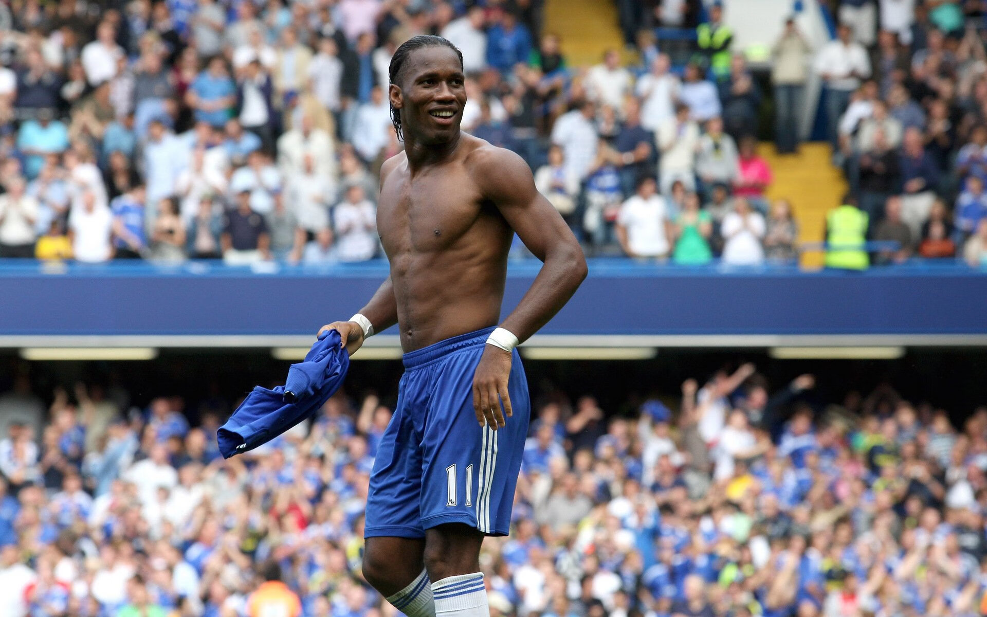 北欧寒夜中的南美烈焰,劳塔罗压力下爆发,国米锋霸向曼联证明大场面价值